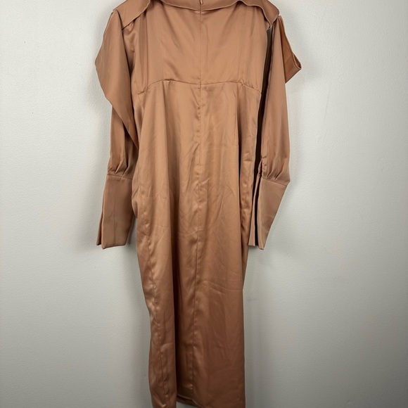 CAMILA COELHO Karin Side Slit Off Shoulder Satin Midi Dress Pink Sz XS - Picture 10 of 11